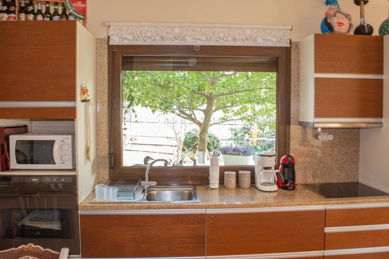 Sofia'S House Apartment ปาเลออน ซิฟลิคิออน ภายนอก รูปภาพ